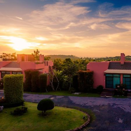 Phukumhom Khao Yai Hotel Wangkata Luaran gambar