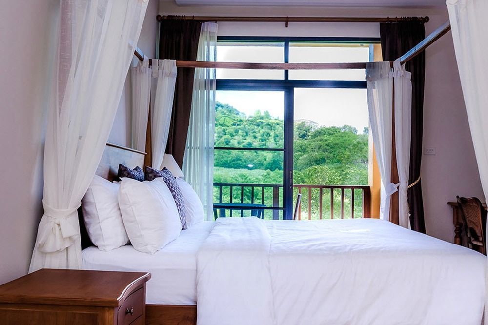 Phukumhom Khao Yai Hotel Wangkata Luaran gambar