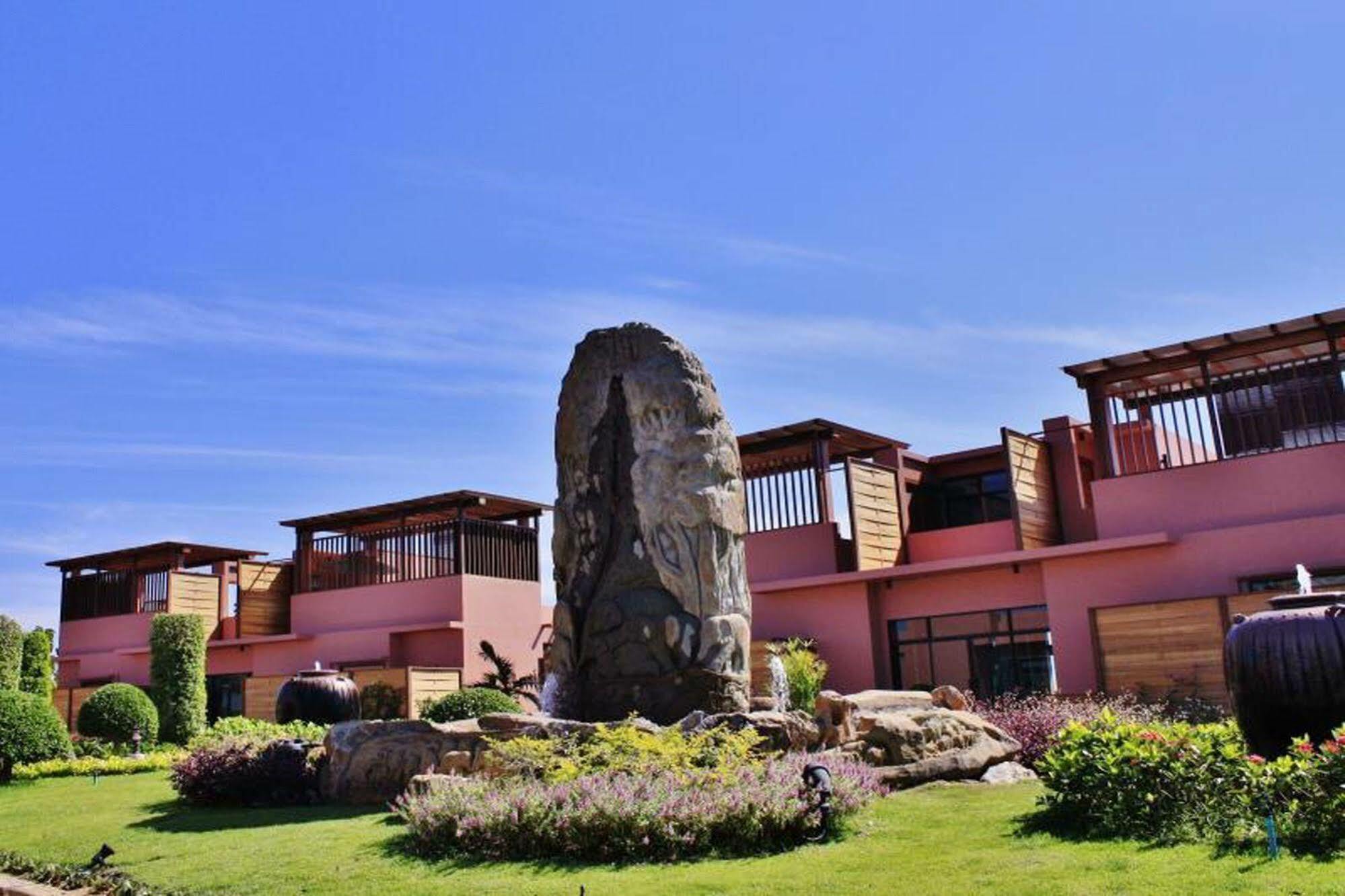 Phukumhom Khao Yai Hotel Wangkata Luaran gambar